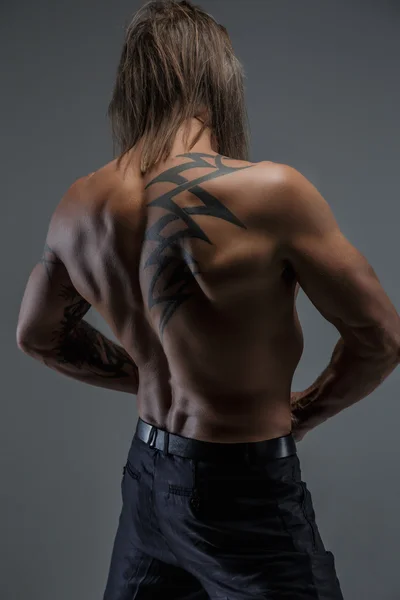 Shirtless man with long hair — Stock Photo, Image