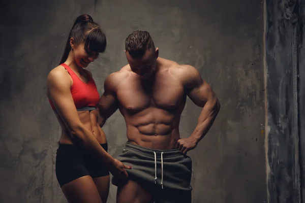 Athletic fitness couple. — Stock Photo, Image
