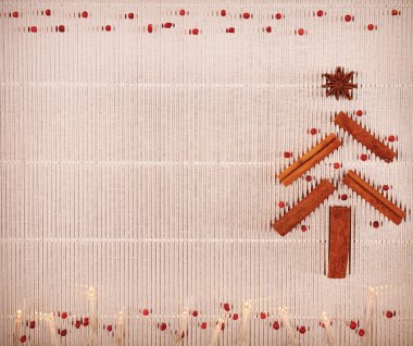 Noel ağacı tarçın yaptı. Noel arka plan. Düz yatıyordu. En az kavramı. Metin için yer.