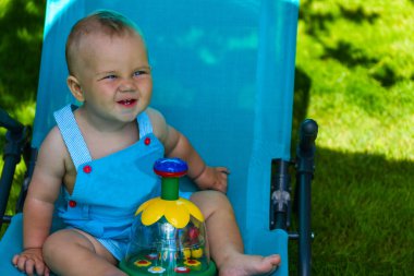 çekici erkek beyaz bebek