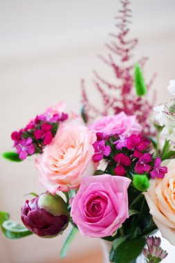 Düğün Ziyafet, küçük Restoran çiçek, kırmızı, resmi olmayan tarzı dekor.