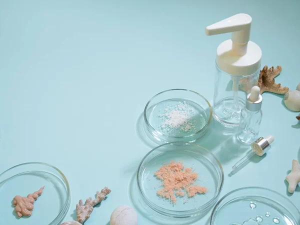 Cosméticos ecológicos à base de ingredientes naturais. Colágeno marinho e oligoelementos. — Fotografia de Stock