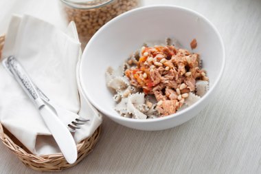 ton balıklı spagetti