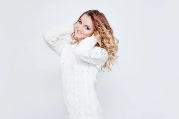 Woman in warm sweater, portrait on  white background — Stock Photo, Image