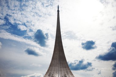 Fatihler alan anıt park açık havada Cosmonautics Müzesi, Vdnk Sergi Salonu, Moskova, Rusya yakın