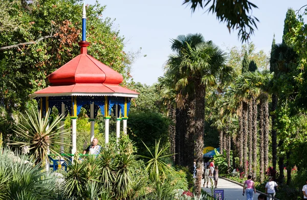 Arbour. Jardín Botánico Nikita . — Foto de Stock