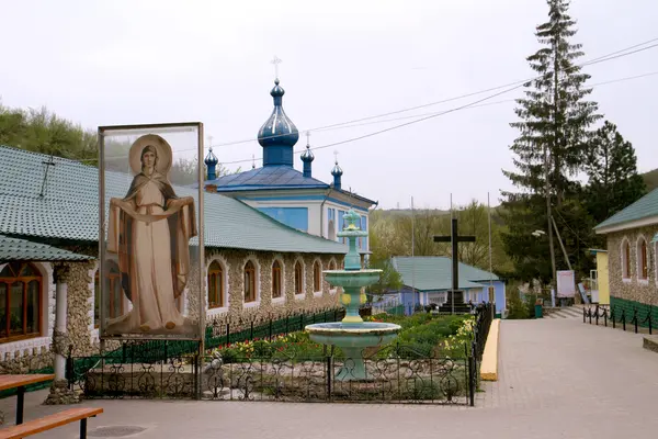 Святые места Молдовы. Монастырь Сахарна — стоковое фото