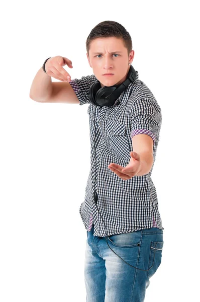 Giovane uomo moderno con cuffie — Foto Stock