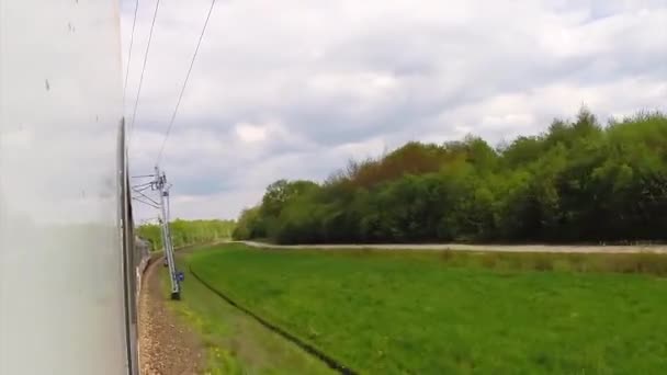 Vista de Trem movente da estrada de ferro — Vídeo de Stock