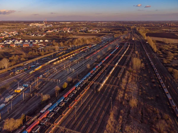 Demiryolu üzerinden insansız hava aracı vuruldu.