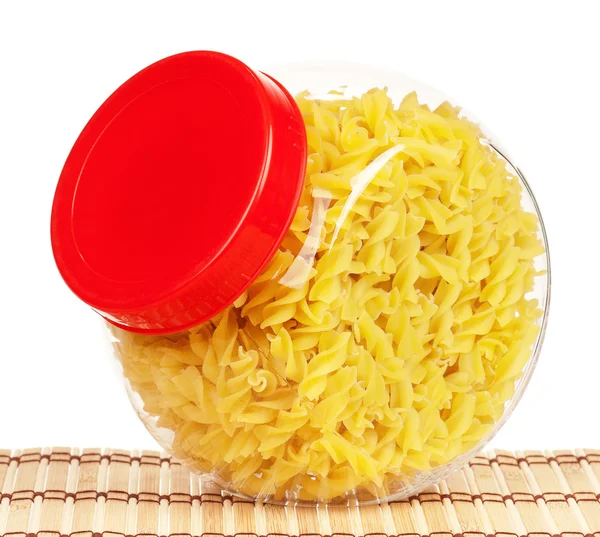 Pasta in glazen pot — Stockfoto