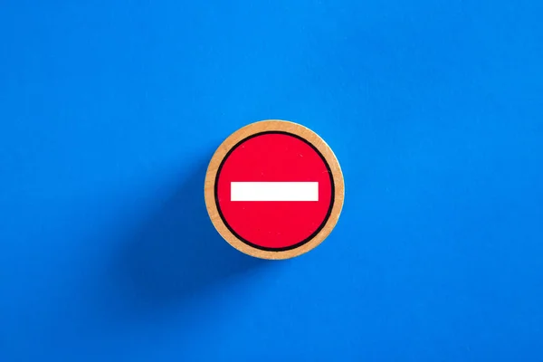 Hay Señal Entrada Fondo Azul Restricción Viaje — Foto de Stock