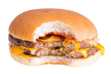 Beyaz arkaplanda balık burger izole