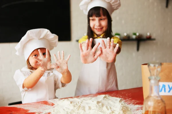 De kok van het kind. — Stockfoto