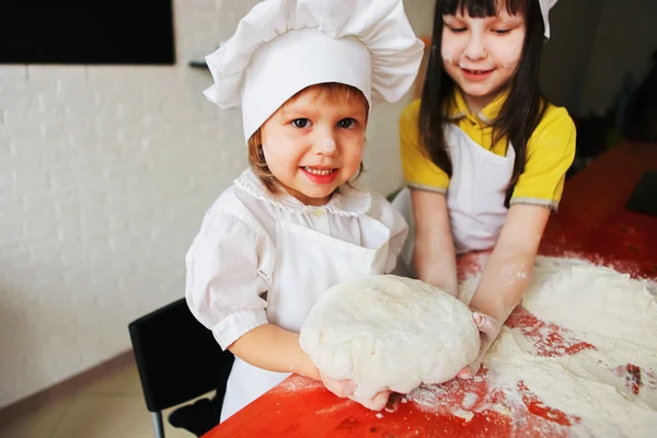 The child cook. — Stock Photo, Image