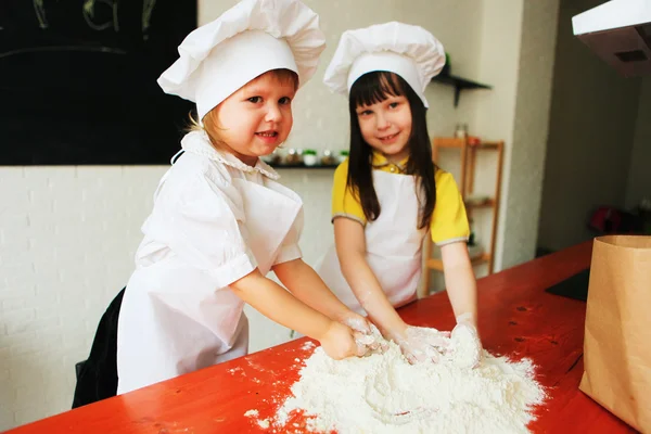 The child cook. — Stock Photo, Image