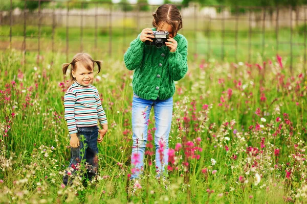 The children photographer. — Stock Photo, Image