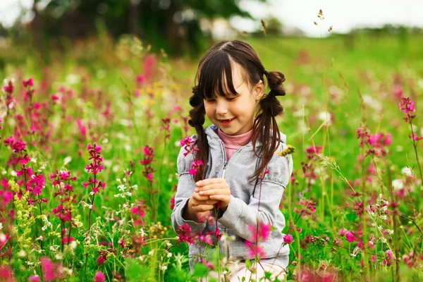 Retrato de menina . — Fotografia de Stock