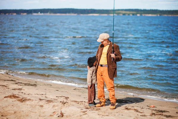 La pesca di famiglia . — Foto Stock