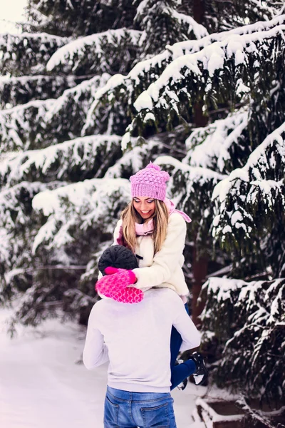 The young couple. — Stock Photo, Image