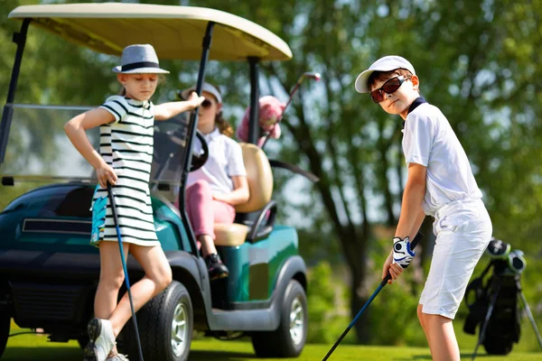 Kids golf competition — Stock Photo, Image