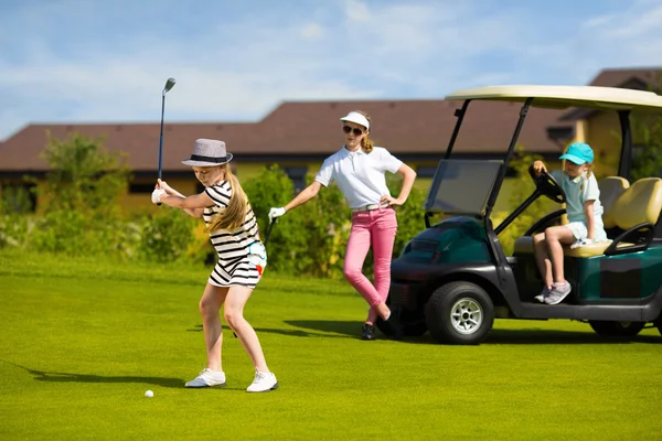 Dzieci golf konkurencja — Zdjęcie stockowe