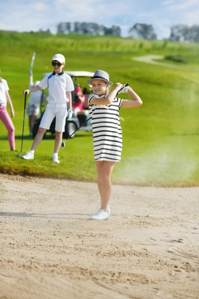 Crianças competição de golfe — Fotografia de Stock