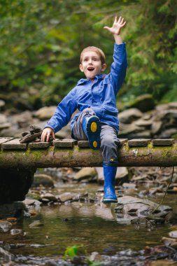 Ormandaki çocuklar Maceraları