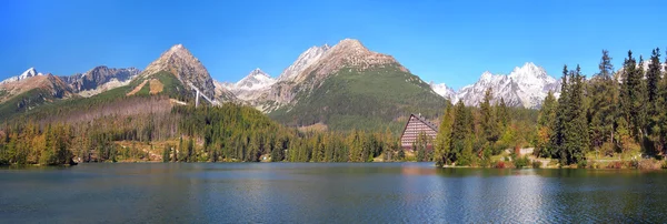 Panorama van Strbske Pleso, hoge Tatra — Stockfoto