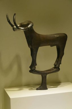 ANKARA, TURKEY - SEP 10, 2019 - Hitit boğa figürü, MÖ 1400, Anadolu Uygarlığı Müzesi, Ankara, Türkiye