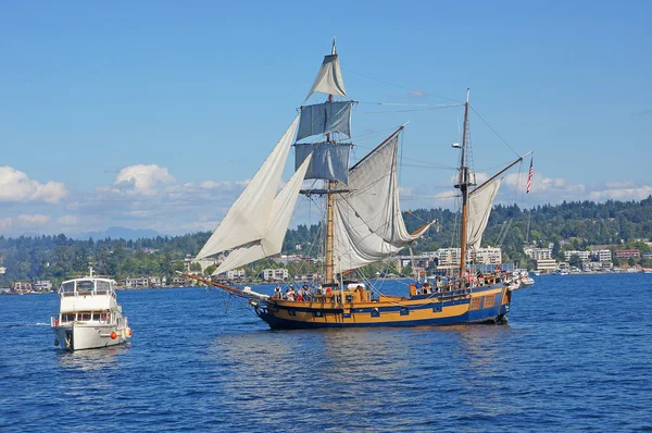 wooden hermaphrodite brig, Hawaiian Chieftain