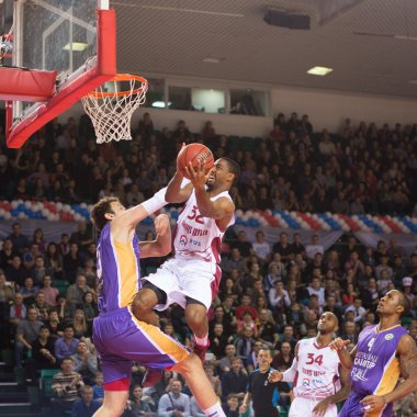 M.ö. Krasnye Krilya Aaron mil