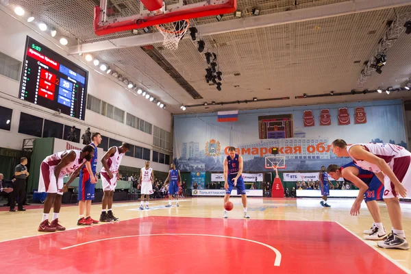 BC CSKA centro Nenad Krstic (12) se prepara para atirar um lance livre — Fotografia de Stock