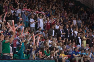 fanlar ve izleyicilere standları