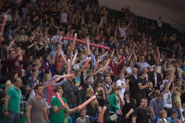 fanlar ve izleyicilere standları