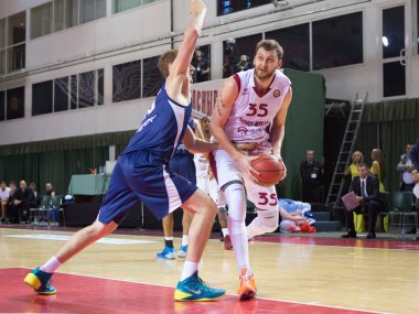Artem Zabelin