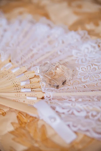 Lace and perfume — Stock Photo, Image