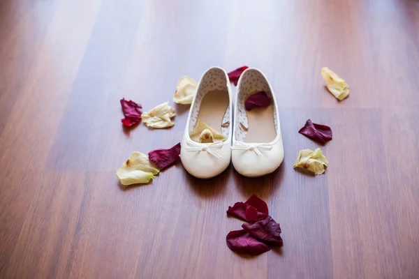 White shoes without heels — Stock Photo, Image