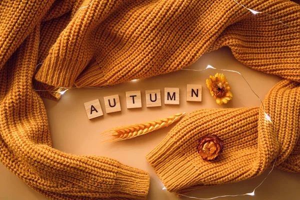 Herbstzeit Lag Flach Erntedankfest Herbstset Gelbe Ahornblätter Und Blüten Leuchtende — Stockfoto