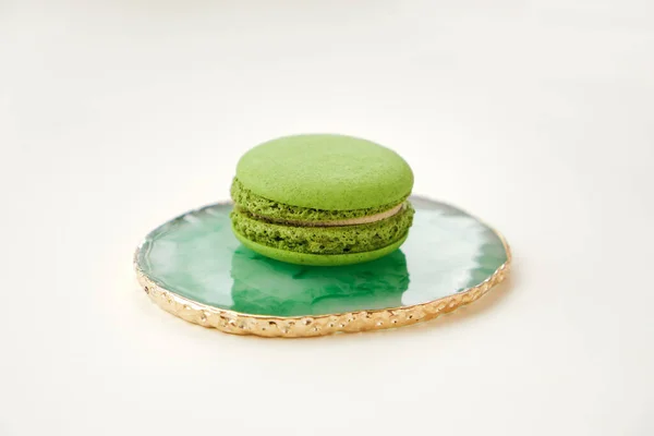 One Green Macaroon Original Marble Green Plate White Background French — Photo