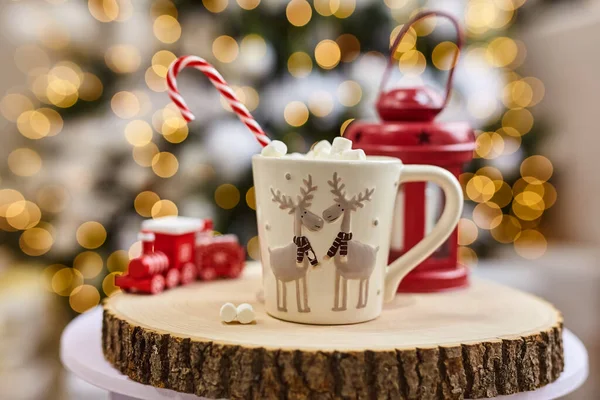 Fondo Luces Hadas Cacao Caliente Con Malvaviscos Taza Blanca Con — Foto de Stock