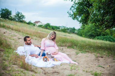 Çocuk için bekliyor