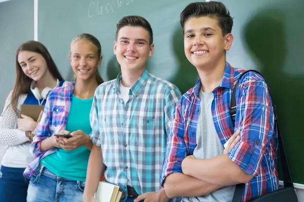 Studenti in classe sfondo — Foto Stock