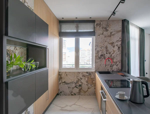 Keuken Interieur Met Raam Modern Appartement — Stockfoto