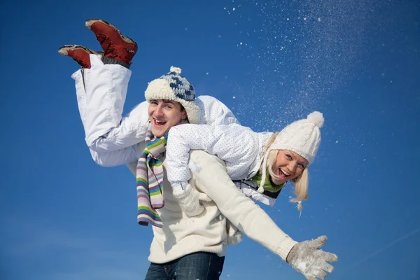 Young Couple Having Fun Winter Time Ski Resort — Stock Photo, Image