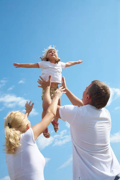 Portrait Young Couple Little Daughter — Stock Photo, Image