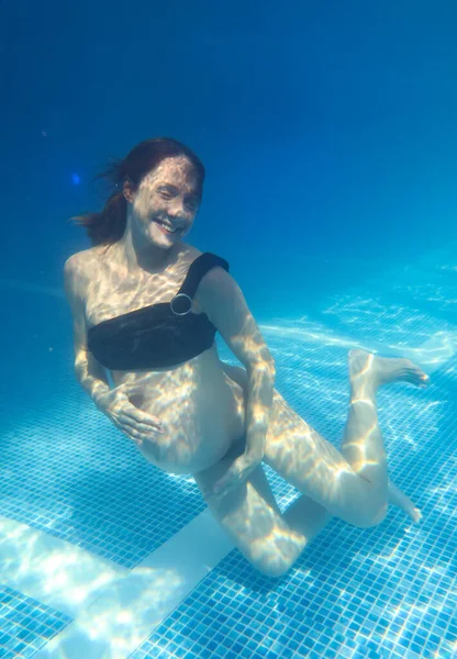 Beautiful Pregnant Woman Dives Pool Blue Water Underwater Photography — Stock Photo, Image