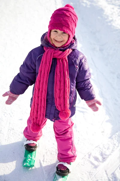 滑雪的女孩 — 图库照片