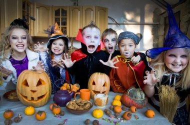 Çocuklar Halloween