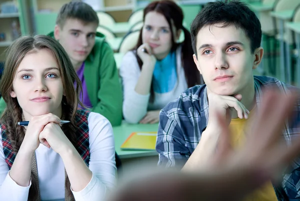 Étudiants en classe — Photo